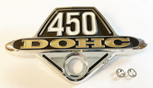 Load image into Gallery viewer, 1973 Honda CB450K Side Cover Emblem - Replaces Honda OEM 87125-457-670
